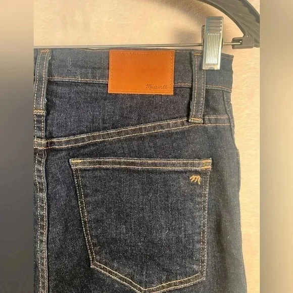 Madewell 10" High Rise Skinny Jeans with Raw Leg Hem - Picture 4 of 11